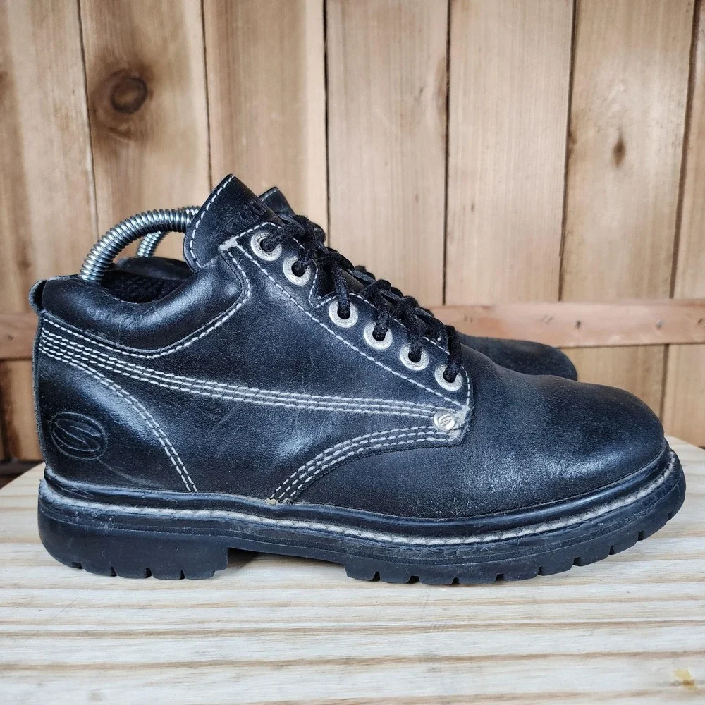 Skechers brand style